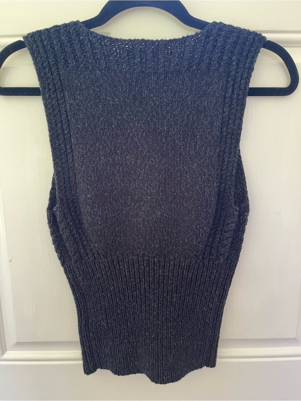 Polo by Ralph Lauren Small Black/Grey Ribbed V-Neck Knit Tank Top Minimalist - Picture 5 of 6